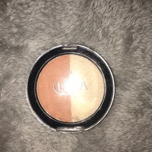 highlighter/blush duo